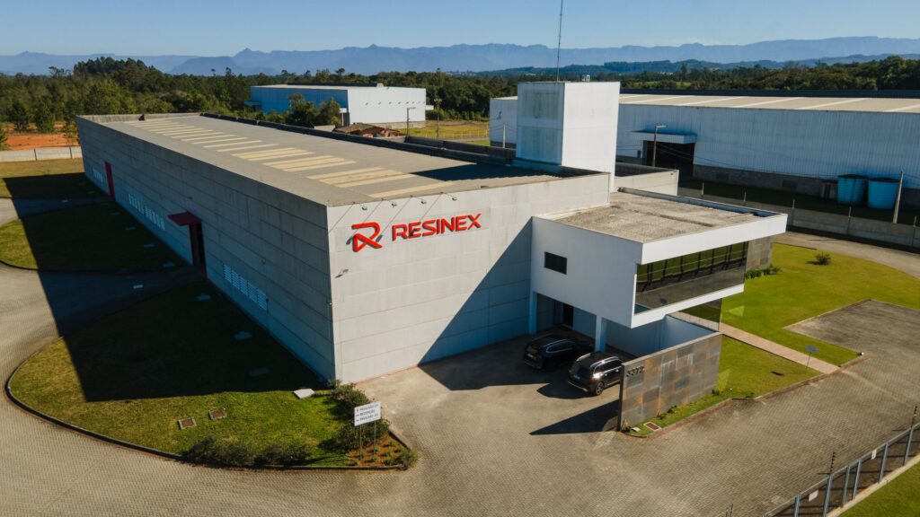 Vista aérea da sede da Protendidos Resinex em Criciúma, Santa Catarina